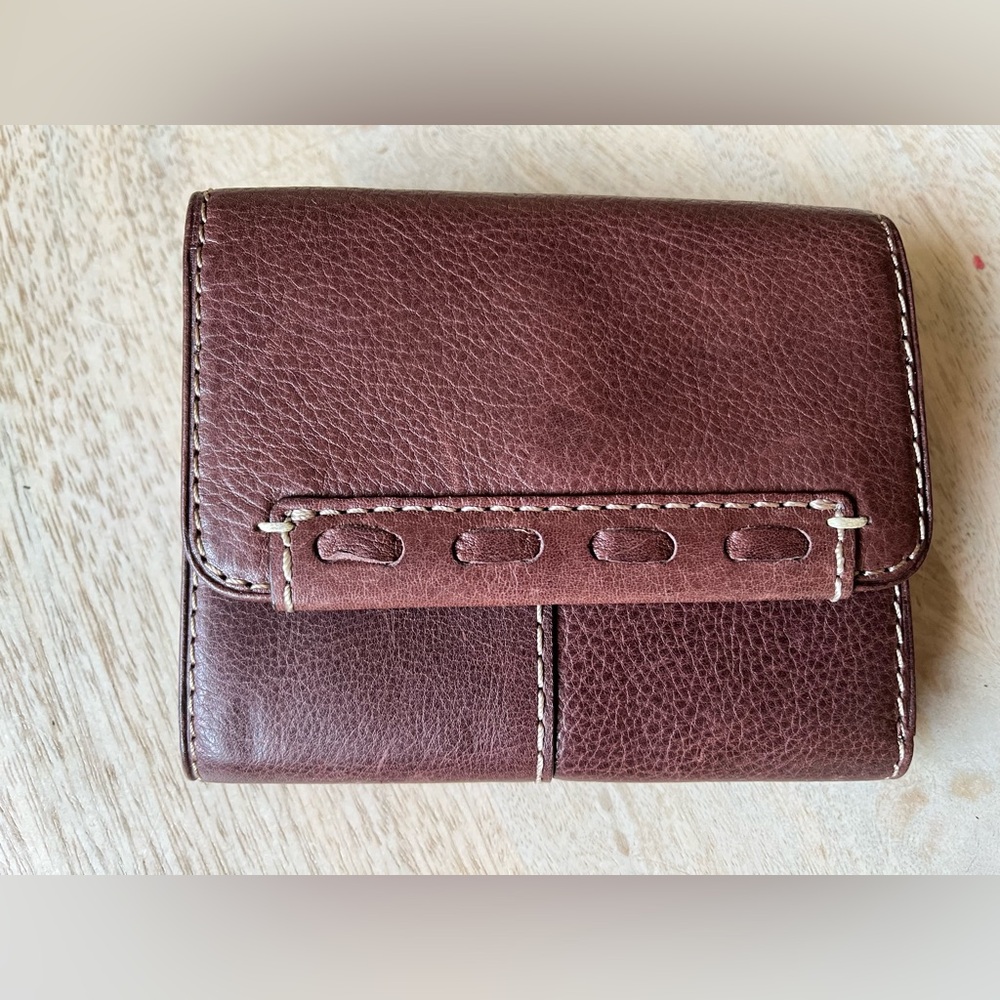 Fossil Leather Wallet, Never Used, Leather Interiors! View 3